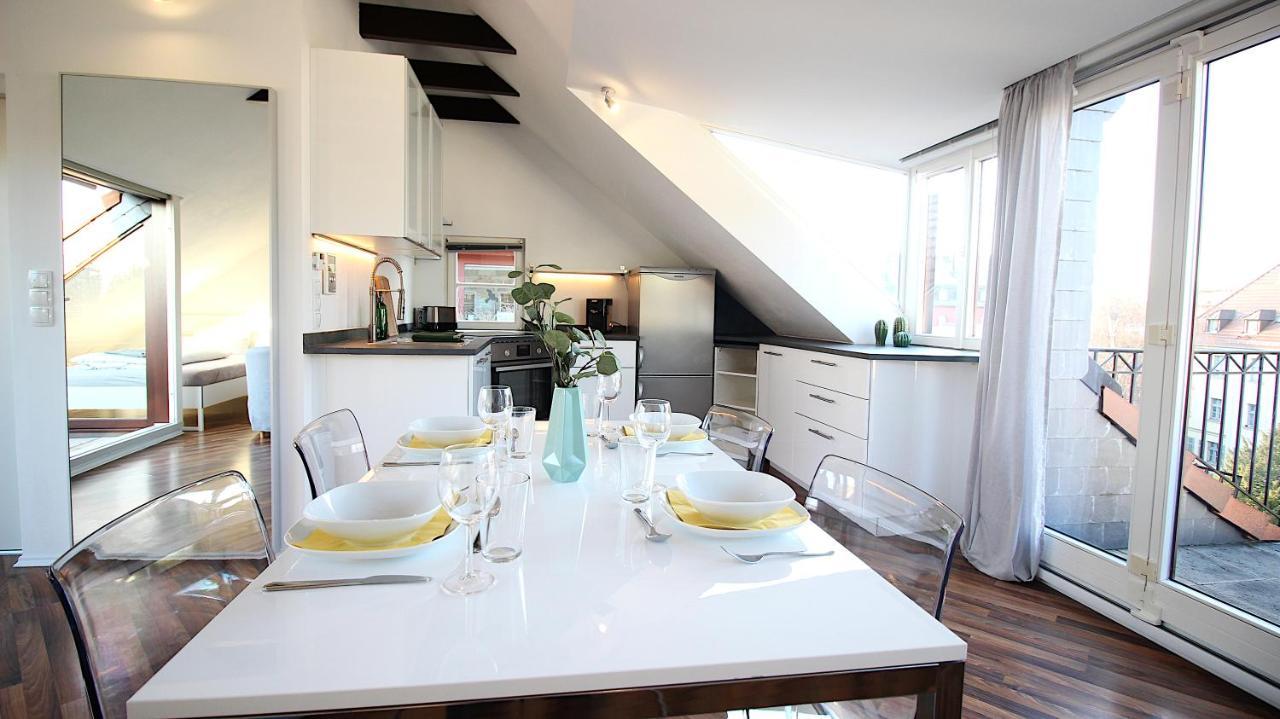 Idyllic Setting In Center - Bright & Modern Apartment Wurzburg Exterior photo
